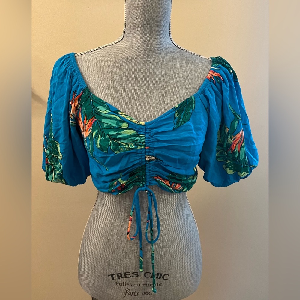 Blue Hawaiian Print Puff Short Sleeve Top